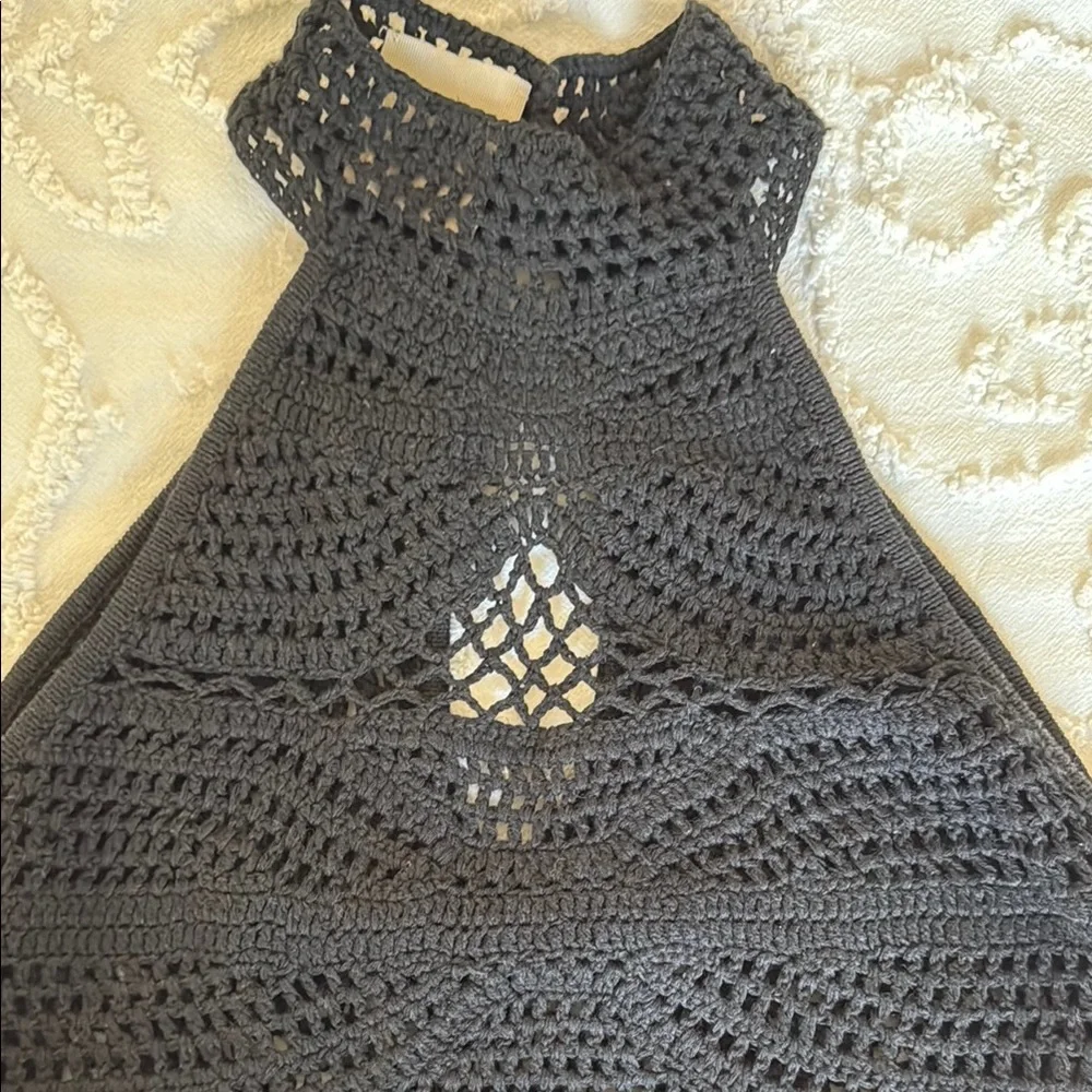 THE GARMENT EGYPT CROCHET TANK TOP - BLACK
ADD TO WISHLIST - Picture 7 of 11